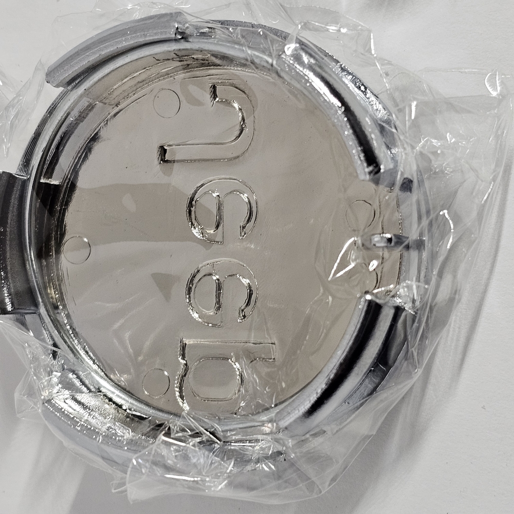 Jeep Silver Wheel Center Cap - Picture 3 of 6